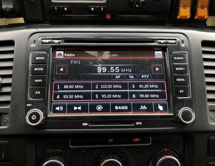 Volkswagen Transporter 18