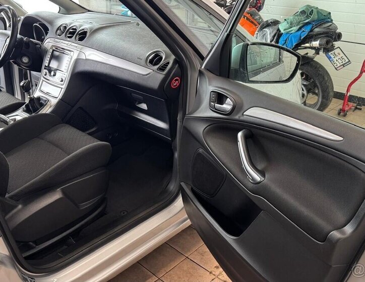 Ford S-MAX SUV / Terénní 0,0 103 kw