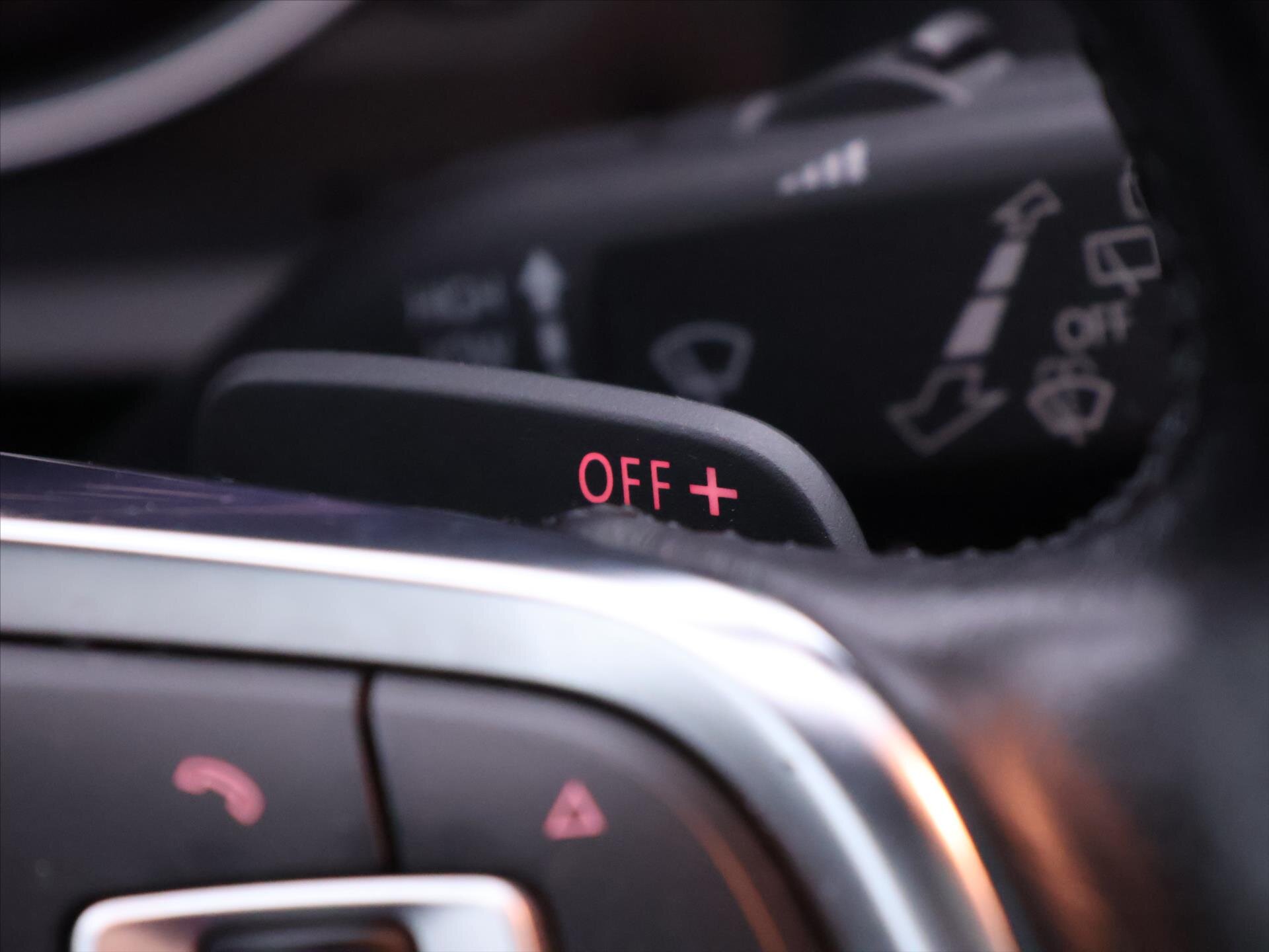 Volkswagen Scirocco Kupé 2,0 l 110 kw