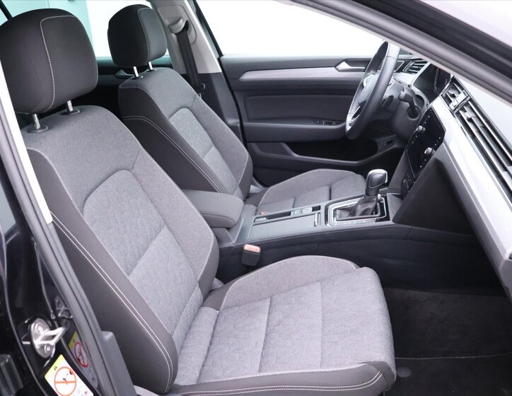 Volkswagen Passat Kombi 2,0 l 110 kw