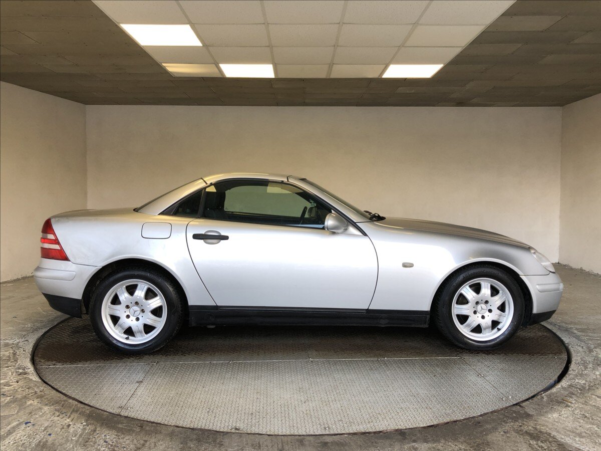 Mercedes-Benz SLK Kabriolet 2,0 l 100 kw