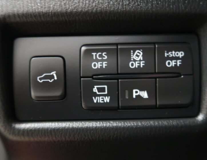 Mazda CX-5 SUV / Terénní 2,0 l 121 kw