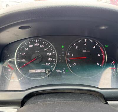 Toyota Land Cruiser 11