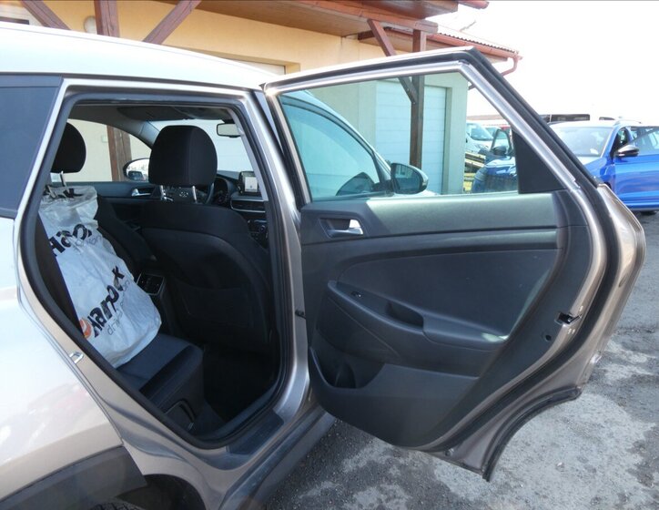 Hyundai Tucson SUV / Terénní 1,6 l 85 kw