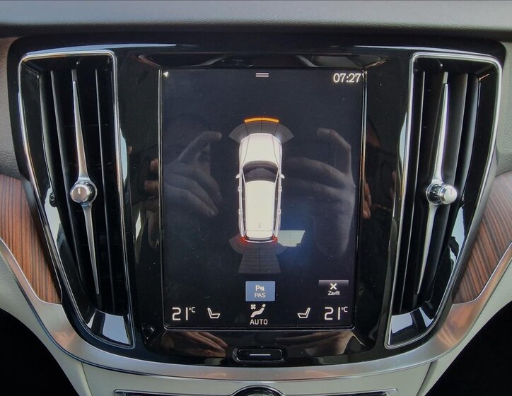 Volvo V60 Kombi 2,0 l 140 kw