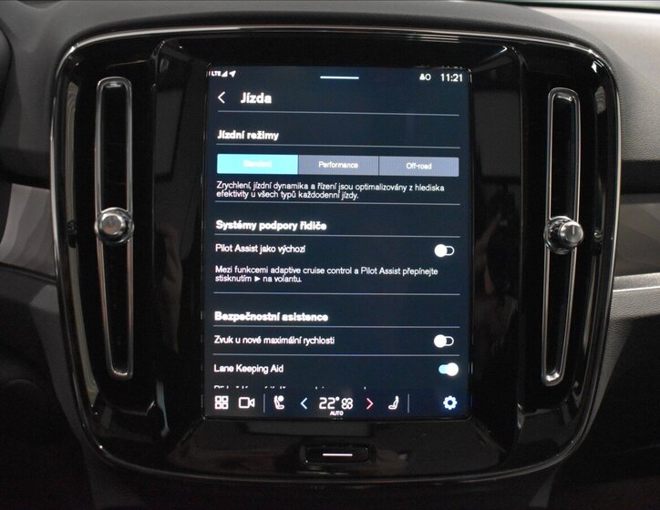 Volvo C40 SUV / Terénní 0,0 325 kw