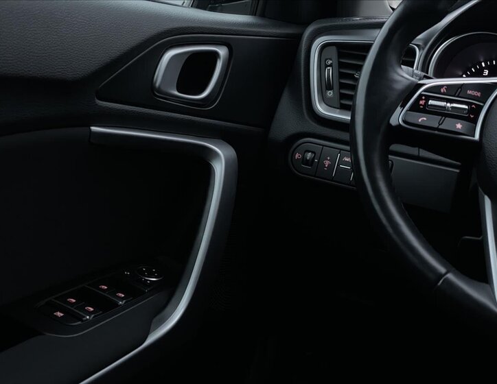 KIA Ceed Hatchback 998,0 74 kw