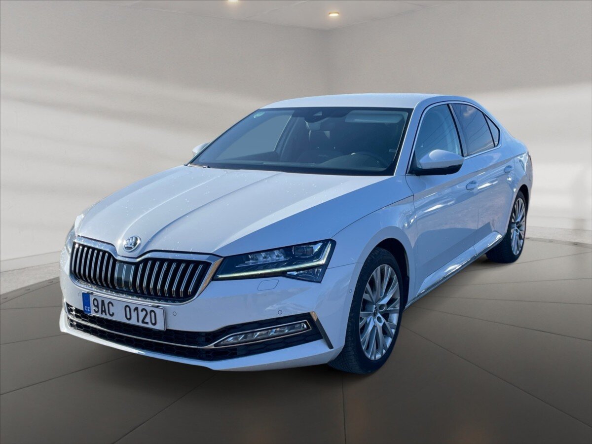 Škoda Superb Sedan / Limuzína 2,0 l 206 kw