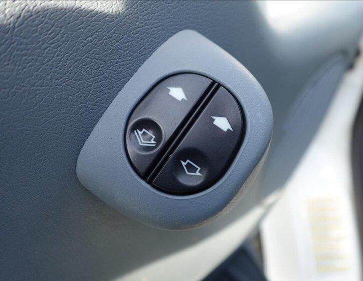 Ford Transit Ostatní 2,2 l 74 kw