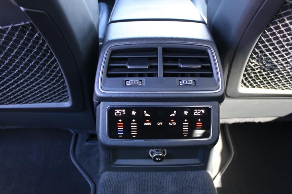 Audi A6 Kombi 3,0 l 210 kw