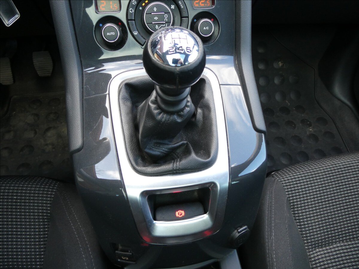 Peugeot 5008 MPV 1,6 l 115 kw