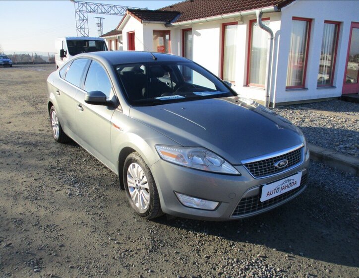 Ford Mondeo Liftback 2,0 l 103 kw