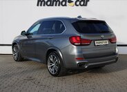 BMW X5 SUV 3,0 l 230 kw