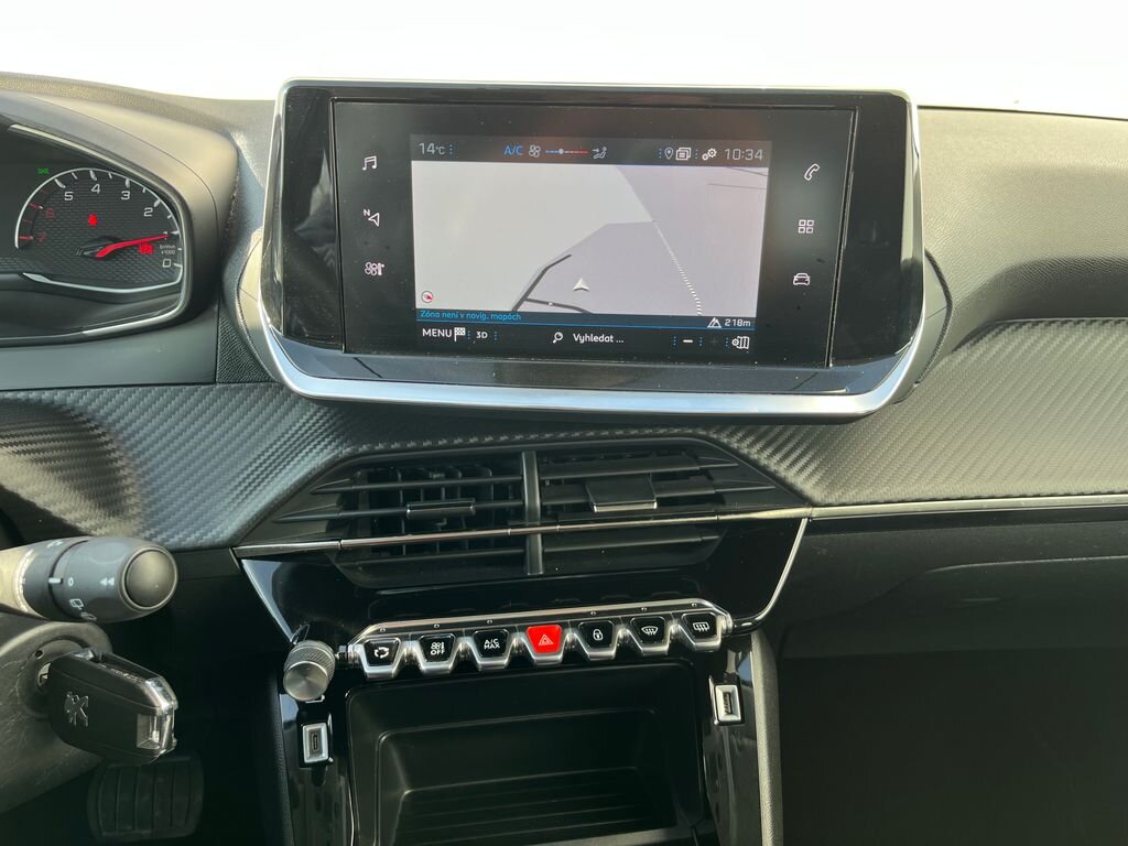 Peugeot 208 Hatchback 1,2 l 74 kw