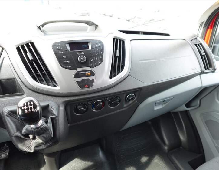 Ford Transit Ostatní 2,0 l 77 kw