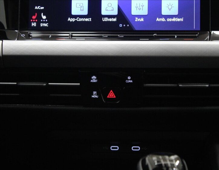 Volkswagen Golf Kombi 1,5 l 96 kw