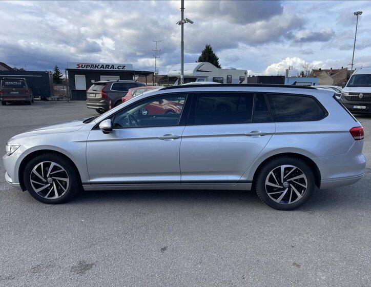 Volkswagen Passat Kombi 2,0 l 110 kw