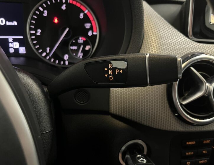 Mercedes-Benz Třídy B 15