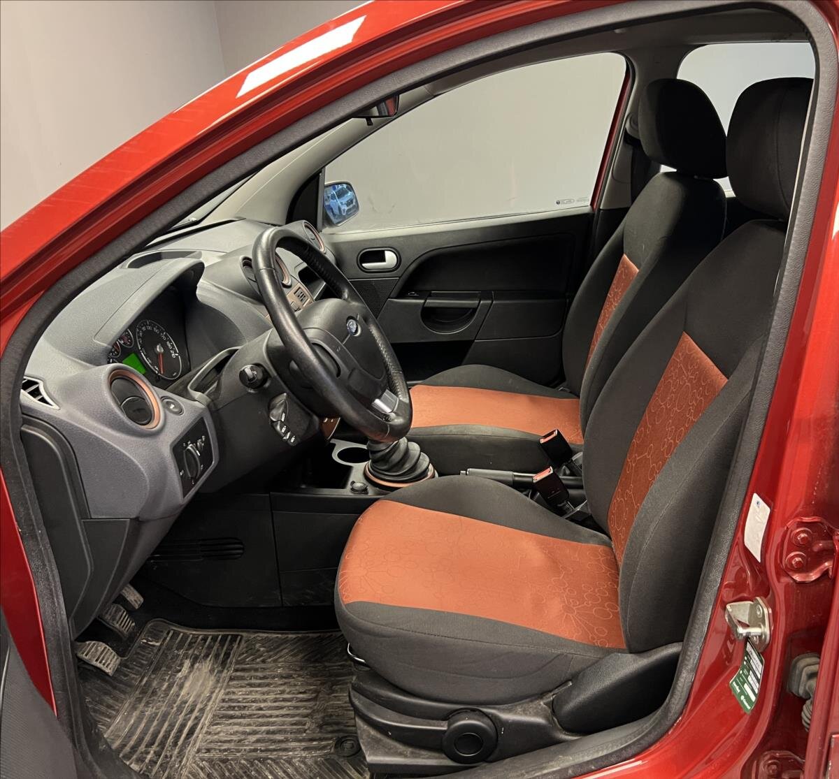 Ford Fiesta Hatchback 1,3 l 51 kw