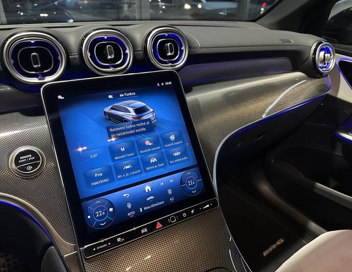 Mercedes-Benz GLC 10