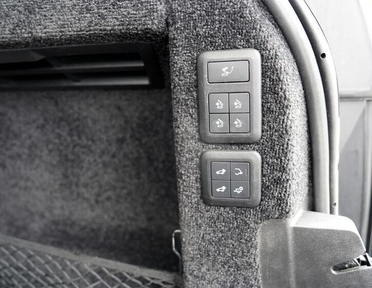 Land Rover Range Rover 12