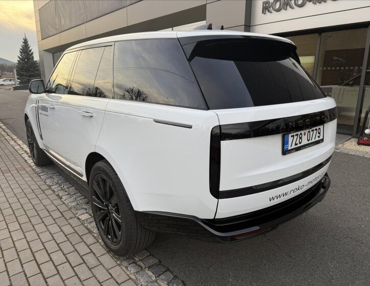 Land Rover Range Rover SUV 3,0 l 221 kw