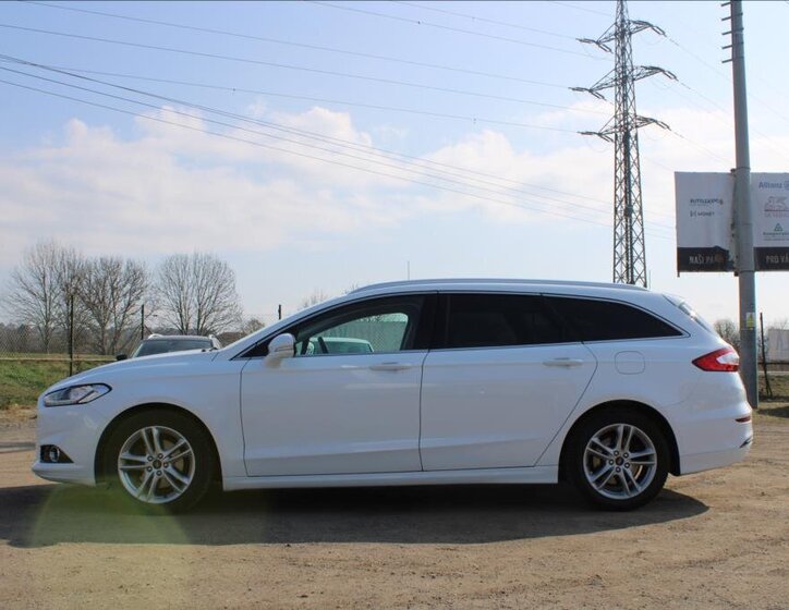 Ford Mondeo Kombi 2,0 l 110 kw