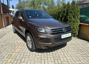 Volkswagen Touareg 1