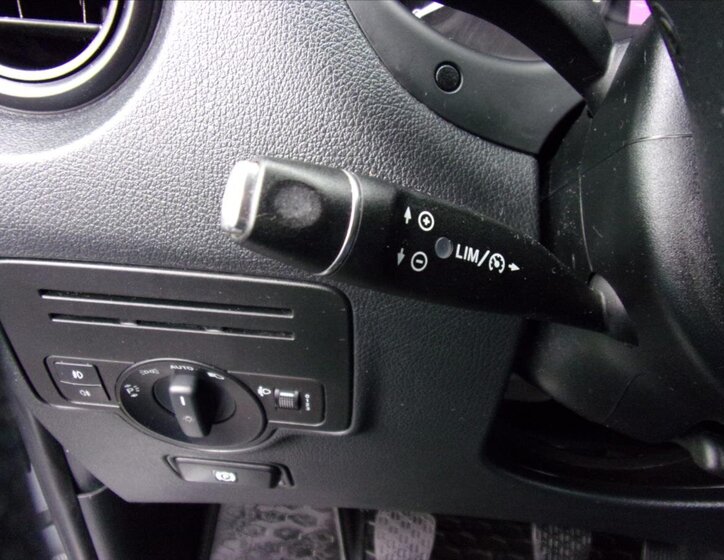 Mercedes-Benz Vito Kombi 2,1 l 120 kw