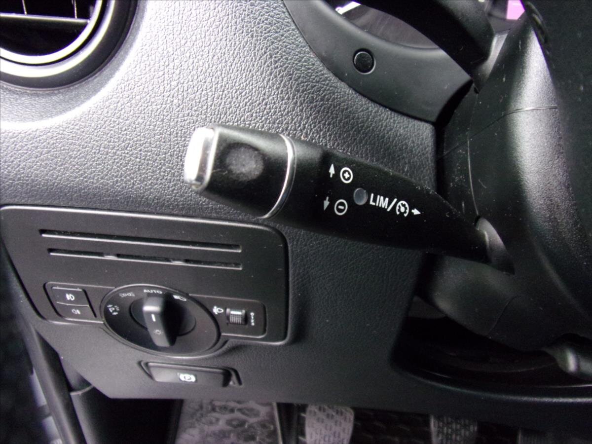 Mercedes-Benz Vito Kombi 2,1 l 120 kw