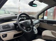 Peugeot 807 MPV 2,2 l 94 kw