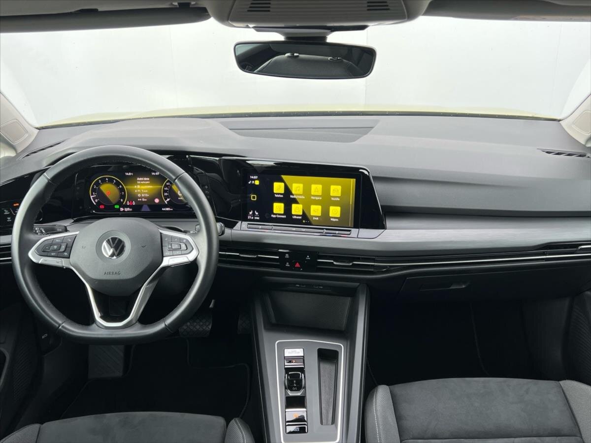 Volkswagen Golf Hatchback 1,5 l 96 kw