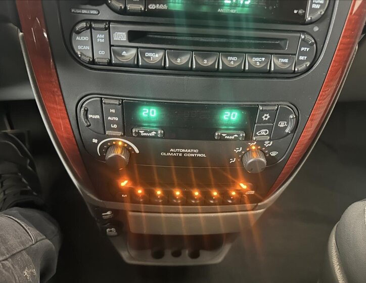 Chrysler Voyager MPV 2,8 l 110 kw