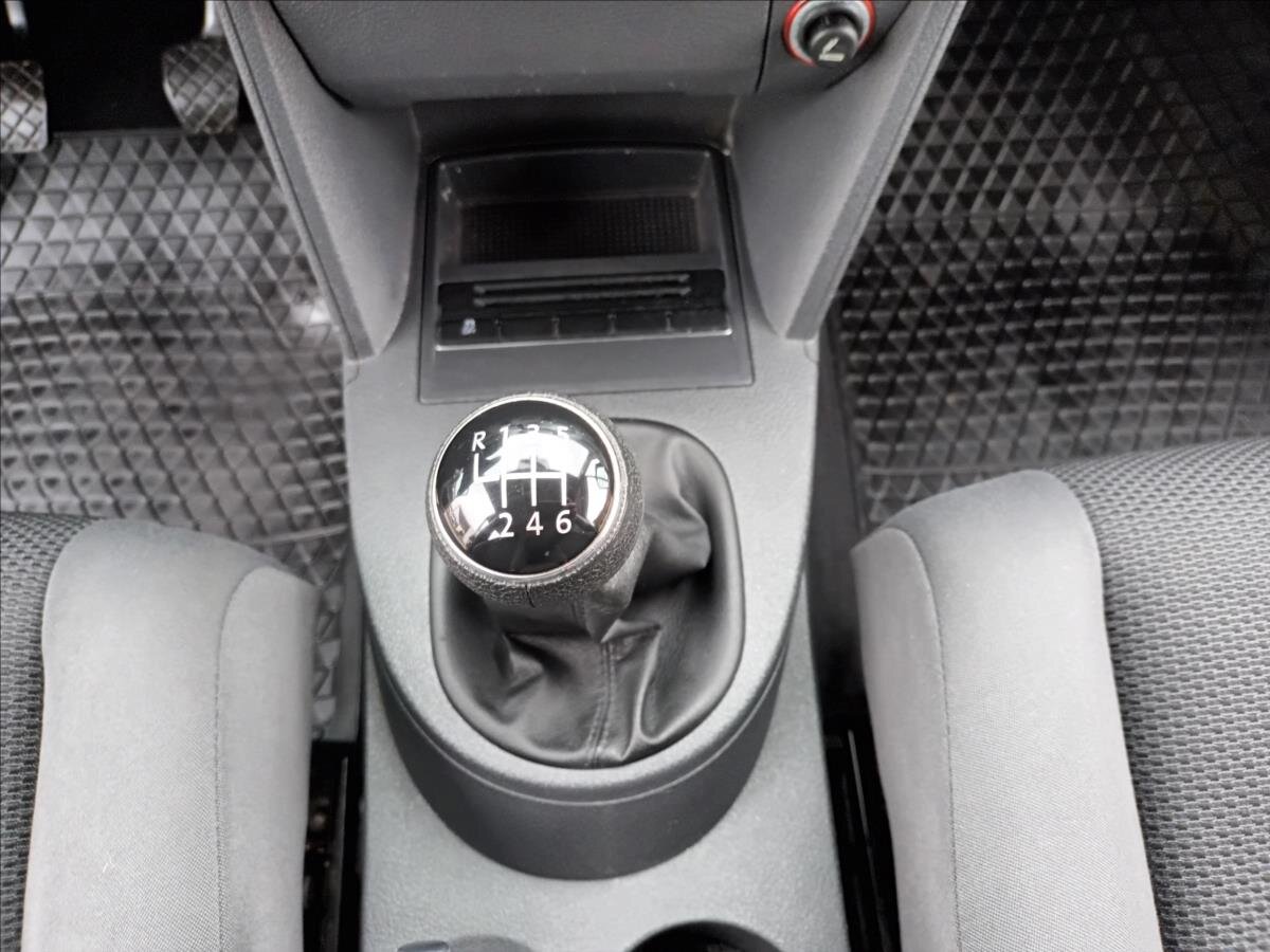 Volkswagen Touran MPV 1,4 l 103 kw