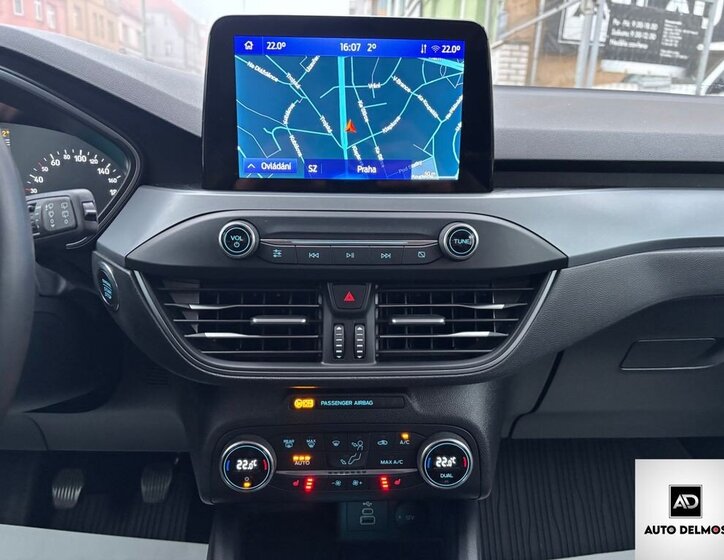 Ford Focus Kombi 1,5 l 88 kw