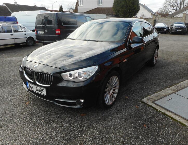 BMW Řada 5 Sedan / Limuzína 3,0 l 220 kw