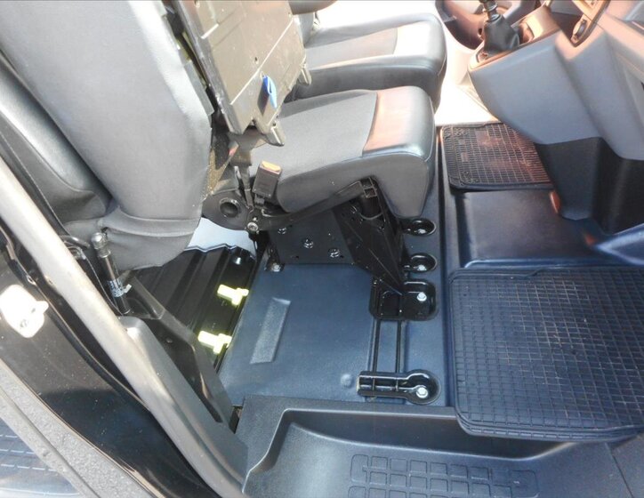 Opel Vivaro Ostatní 2,0 l 106 kw