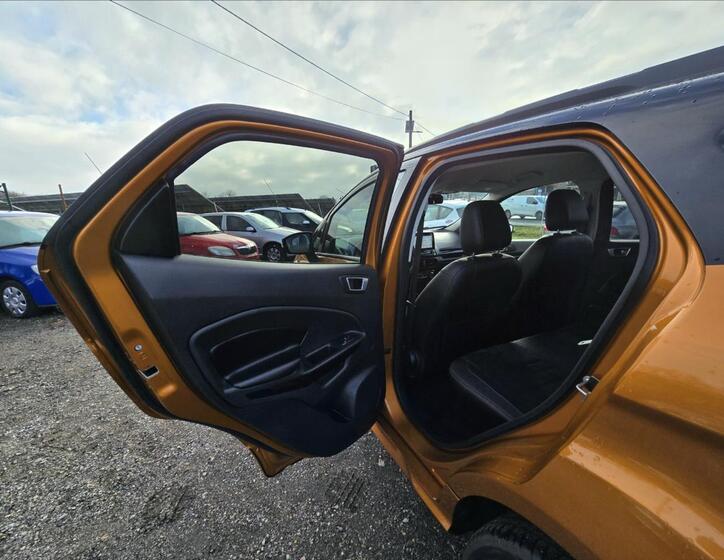 Ford EcoSport 11