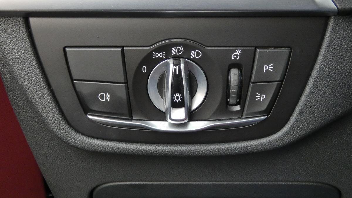 BMW X3 SUV / Terénní 2,0 l 140 kw