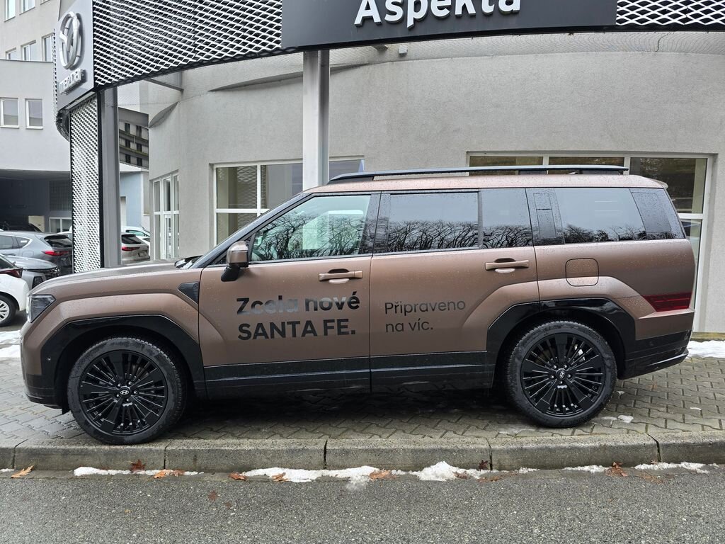 Hyundai Santa Fe SUV / Terénní 1,6 l 158 kw