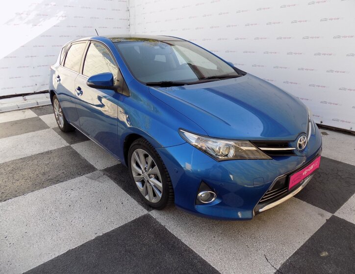 Toyota Auris Hatchback 1,8 l 73 kw