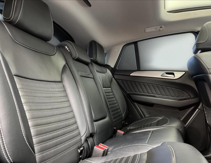 Mercedes-Benz GLE 21