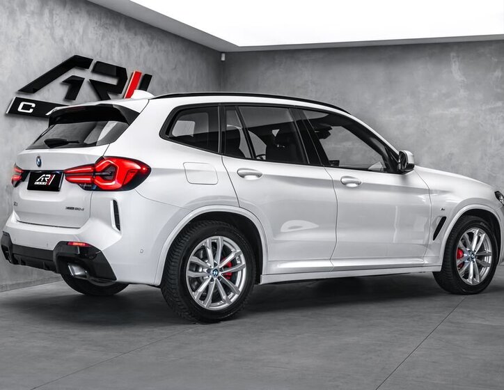 BMW X3 SUV 2,0 l 140 kw