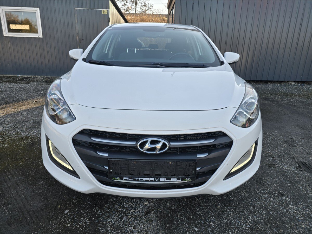 Hyundai i30 Hatchback 1,4 l 66 kw