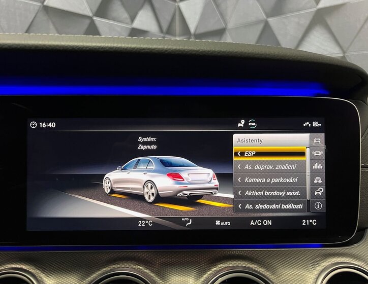 Mercedes-Benz Třídy E 17