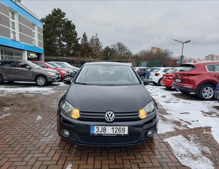 Volkswagen Golf Hatchback 1,6 l 77 kw