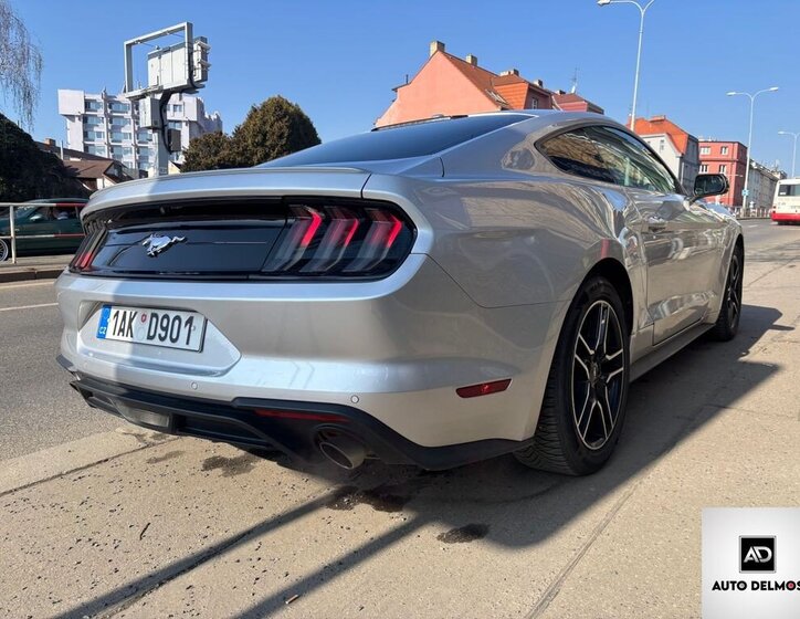 Ford Mustang Kupé 2,3 l 231 kw
