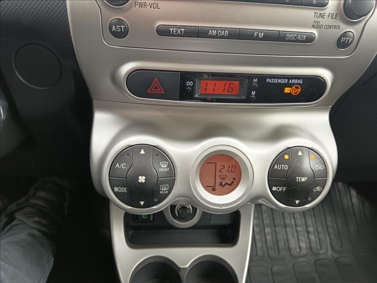 Toyota Urban Cruiser Hatchback 1,4 l 66 kw