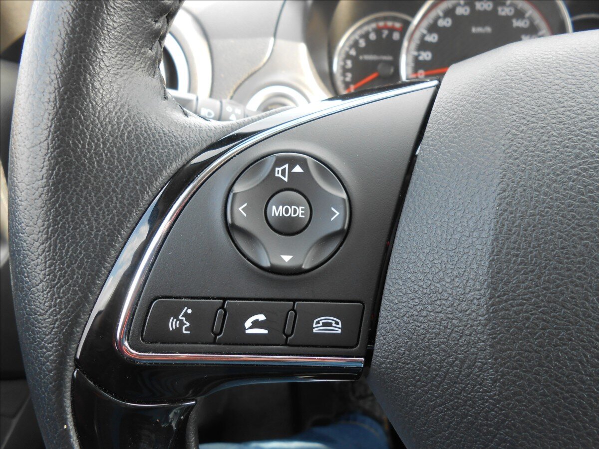 Mitsubishi Space Hatchback 1,2 l 59 kw