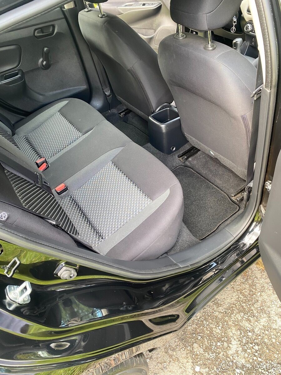 Nissan Micra Hatchback 0,0 52 kw